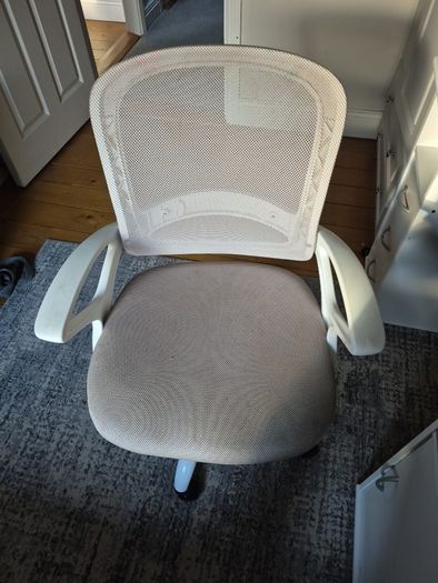Office Chair with handle , mesh back support