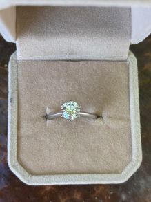 Tiffany & Co platinum ring