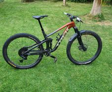 Full Suspension Trek Top Fuel 5 Gen 3