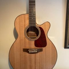 Takamine