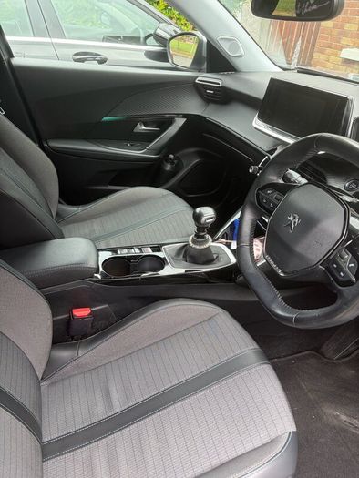 Peugeot 2008 low millage
