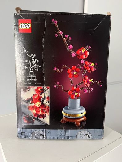 Unbuilt Lego Botanicals: Pure Blossom