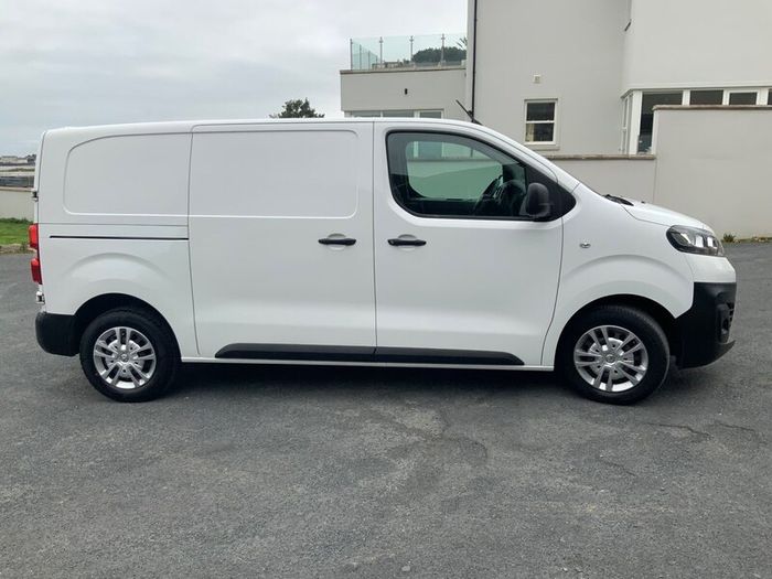 Vauxhall Vivaro 2021