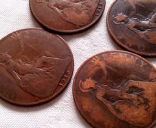 1915 Pennies.