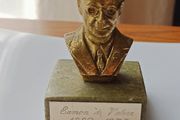 Vintage brass bust on Hibernia Marble of Eamon de Valera 1882 - 1975 an Irish president and political leader  made in Ireland  height  8.5cm