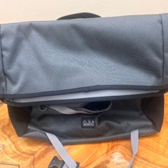 Brompton Borough 28L large roll top bag