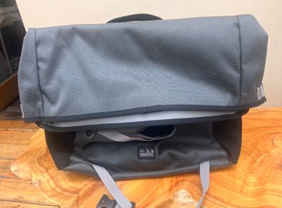 Brompton Borough 28L large roll top bag
