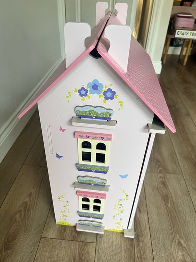 wooden dolls house with furniture & figures