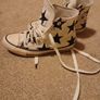 Converse High Tops Size 4 Image 3