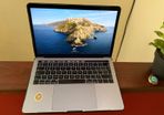 MacBook Pro i7 16GB RAM 512GB SSD with case