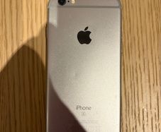 4 x iPhone 6S for parts