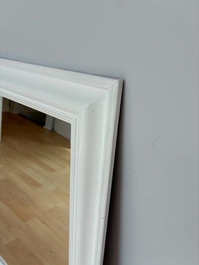 White Mirror Large