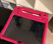 iPad 2024 pink 64gb