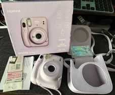 Instax Mini 11 Bundle
