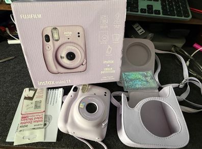 Instax Mini 11 Bundle