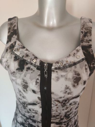 Dolce Vita zipped dress Size UK10/12 EU38/40 Postage included