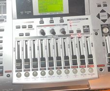 Boss BR-1200 Digital Recording Studio
