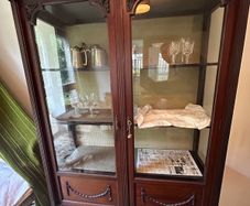 Antique Edwardian / Sheraton Revival Mahogany Glass Display Cabinet / Vitrine