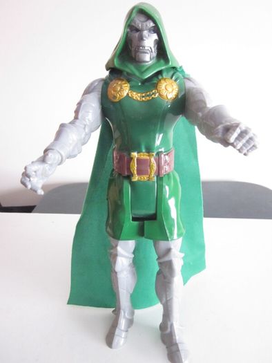 Marvel Avengers Titan Hero Series Dr Doom Action Figure 2014