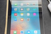 Apple iPad 3rd Gen 16GB Silver