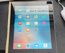 Apple iPad 3rd Gen 16GB Silver