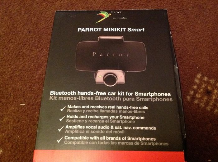 PARROT Smart Minikit Bluetooth Hands-Free Car Kit.
