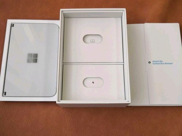 Microsoft Surface Duo (in box mint cond)