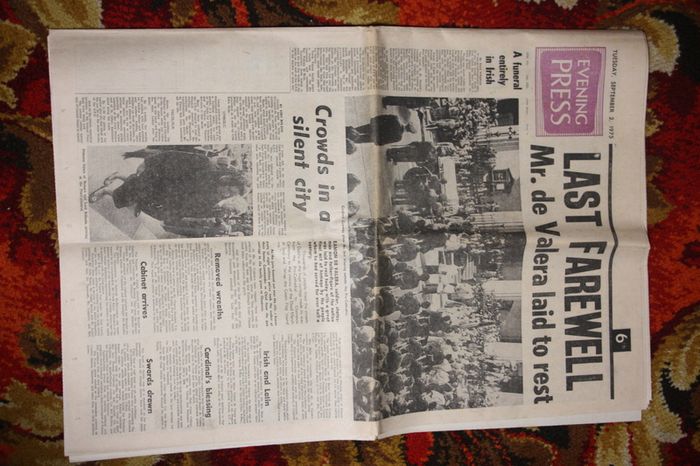 De Valera Newspapers