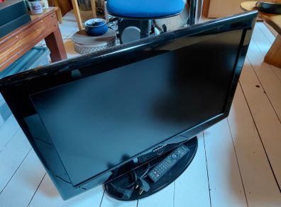 Samsung 32in TV