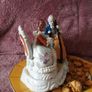Huge and heavy porcelain Figurine Image 3