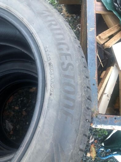 4 nearly new tyres 215/55 R17