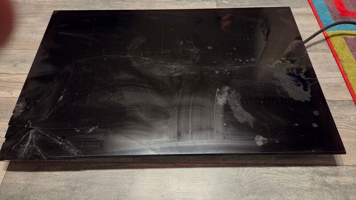 FOR PARTS : Neff T48FD23X0 N50 80.2cm Touch Control Five Zone Induction Hob - Black Glass