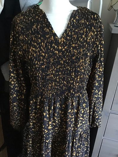 dress size M