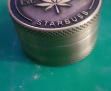 Honeypuff Golden Metal Herb Grinder 3 layer
