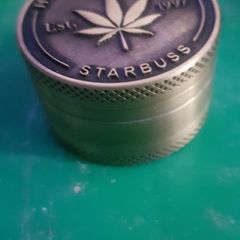Honeypuff Golden Metal Herb Grinder 3 layer