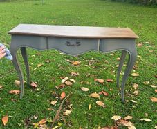 Hall Console