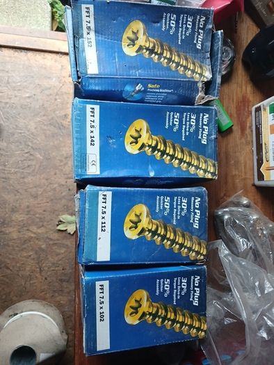 Starfix screws