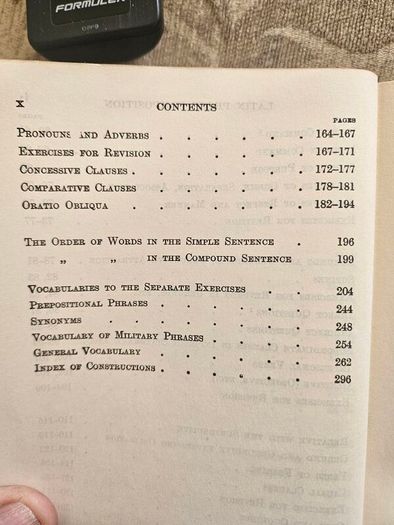 Latin Prose Composition For The Middle Forms Of Schools By M.a.north, And The Rev A.e. Hillard. 1960 Hardback In Good Condition.  See Photos For Same.