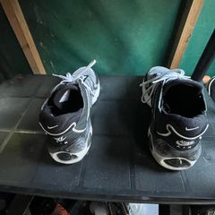 nike airmax tw size 10