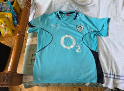 Ireland Rugby Union Alternate Away Jersey 2010 to 2011 Large Adult Puma