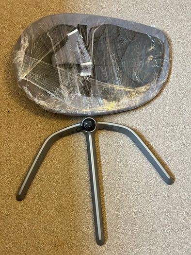 Nuna Leaf Baby Rocking Swing