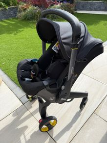 Doona i Car Seat and Stroller - Nitro Black