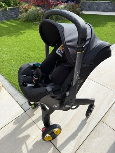 Doona i Car Seat and Stroller - Nitro Black