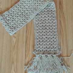 Ladies pure wool scarf