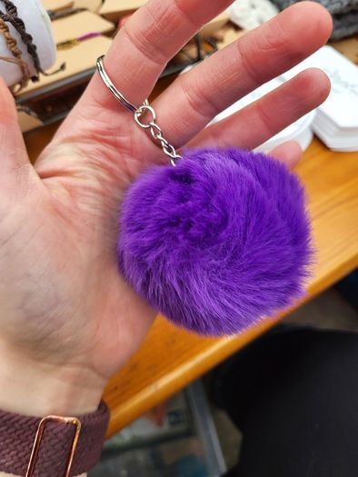Fluffy pom pom keyring, keychain