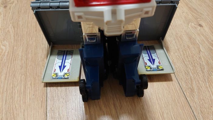 Transformer  optimus / god ginrai