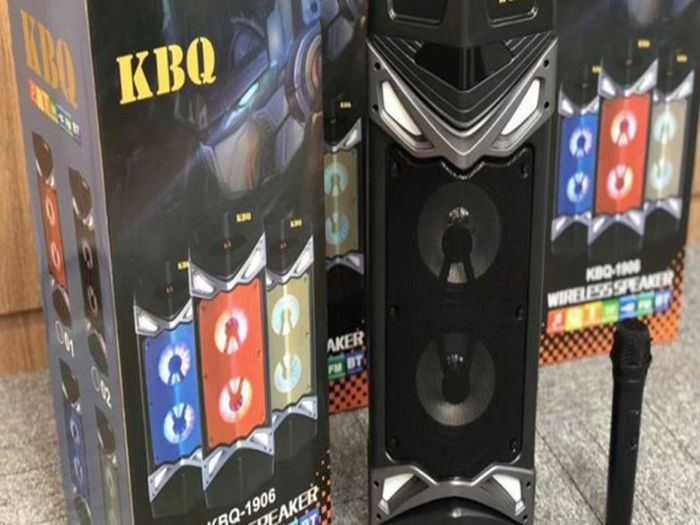 New Wireless Bluetooth Speaker With Mic