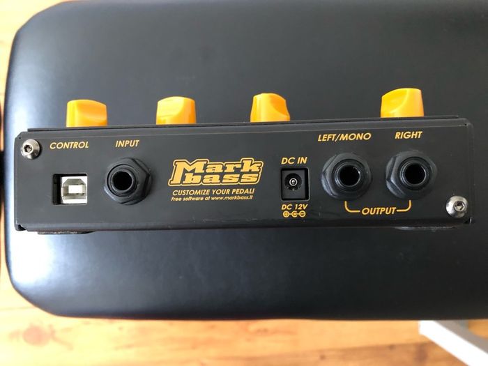 Markbass Supersynth / Octave pedal.