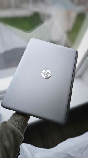 HP EliteBook Folio 1040 G3 i7