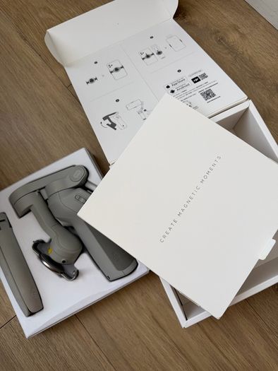 DJI OM 4 SE Smartphone Gimbal Stabilizer